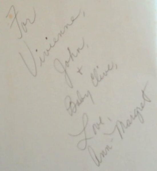 Peters, Neal ; Smith, David ; L .. Ann-Margret: A Photo Extravaganza and Memoir - Picture 1 of 2