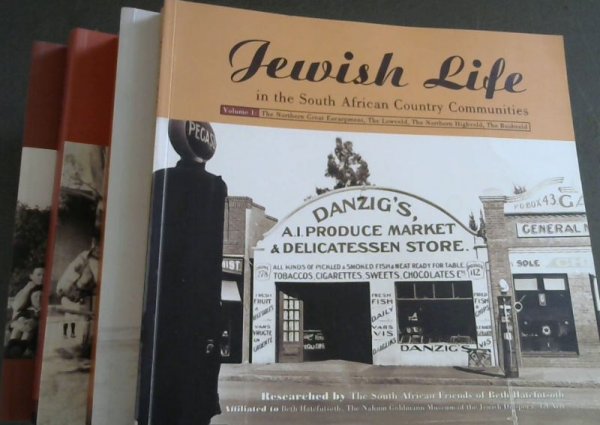 Image for Jewish Life in the South African Country Communities (4 volume set)